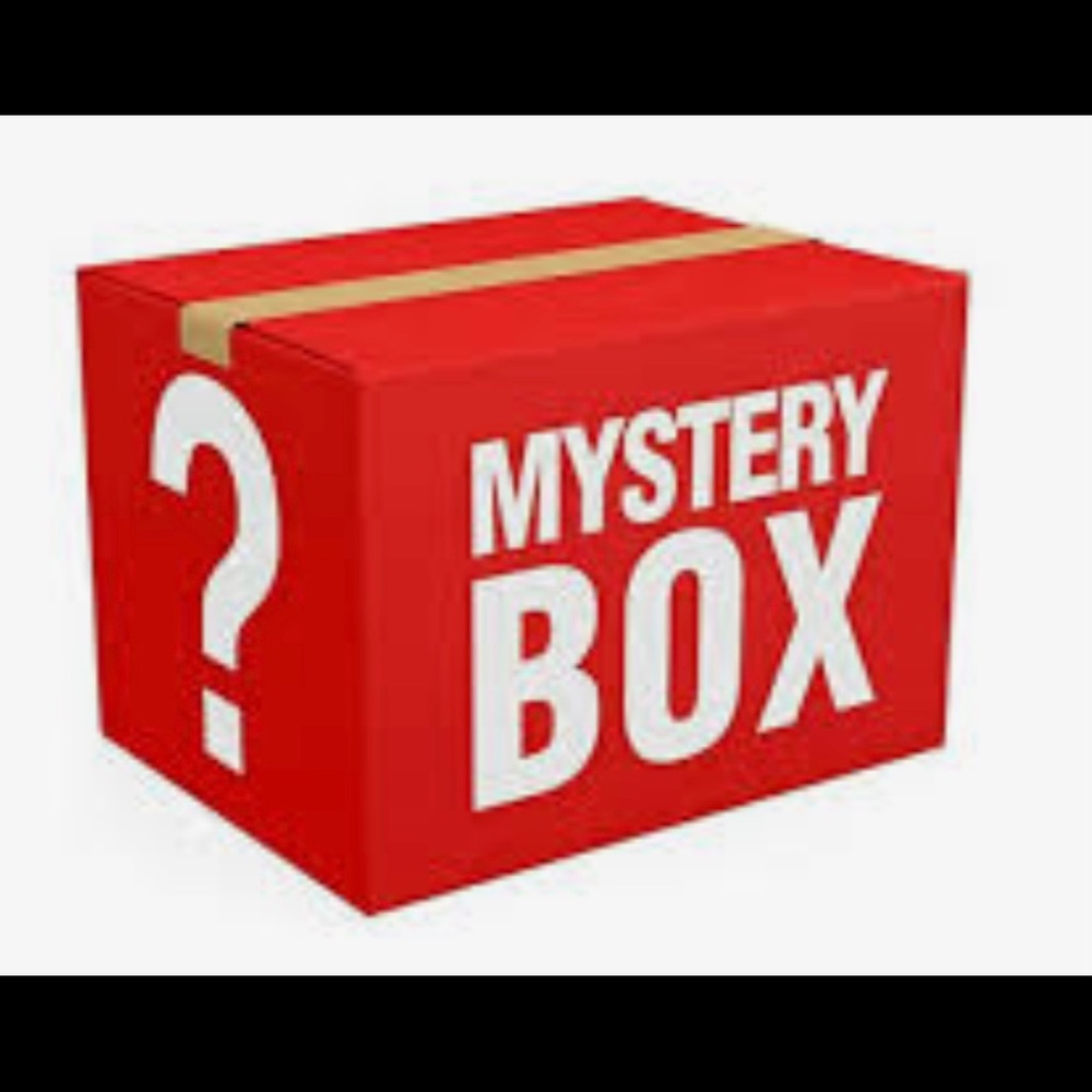 MYSTERY BOX ATHLETIC CLOTHING